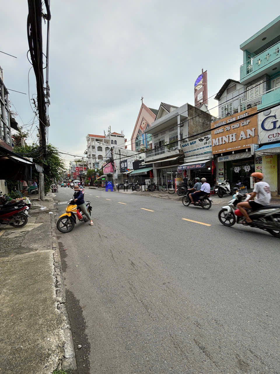 Mặt tiền Thống nhất P15 gần chợ, trường học, tiện kinh doanh