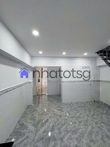 Hoàng Hoa Thám BT gần chợ và trường học, phù hợp cho kinh doanh