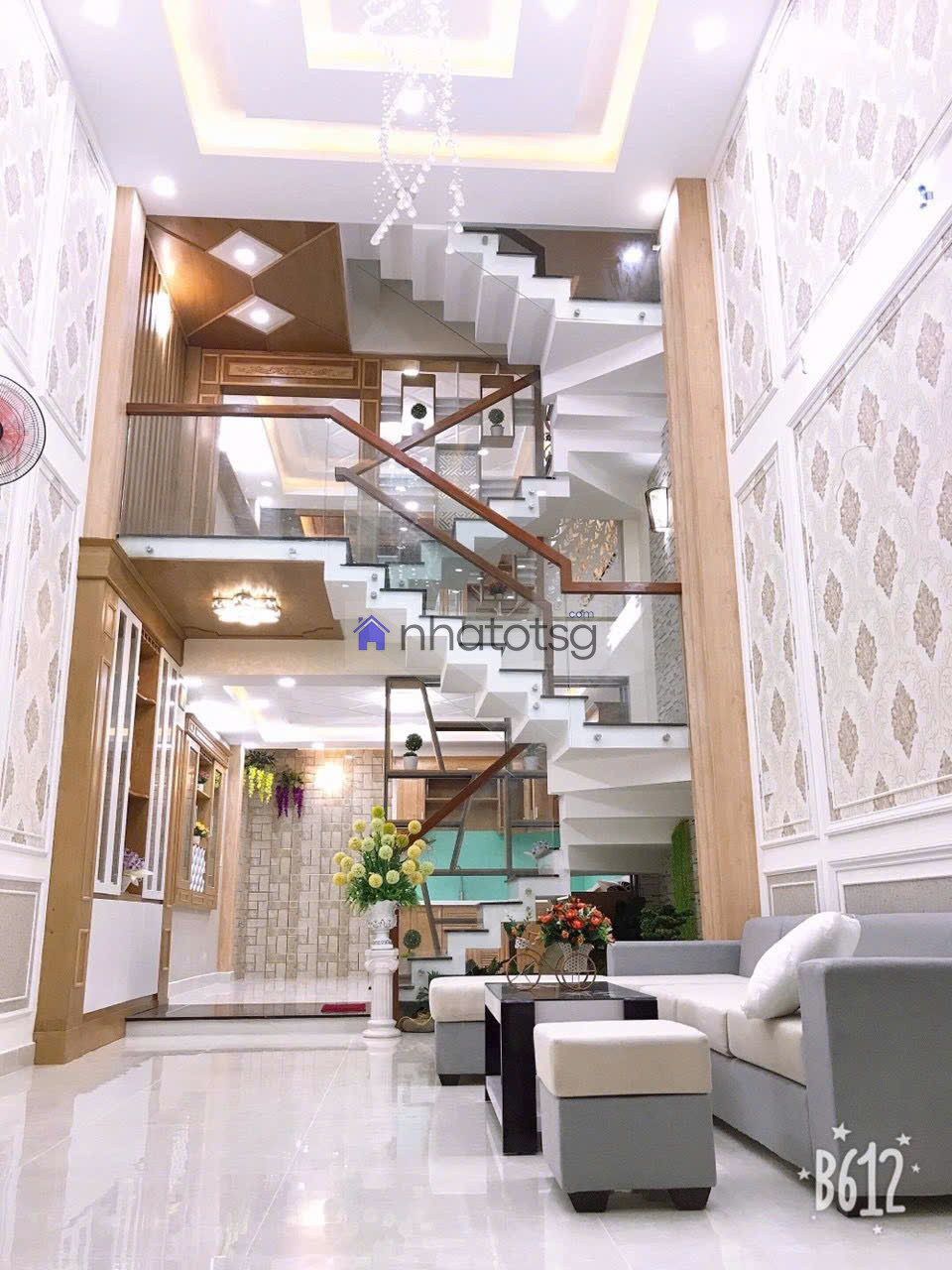 Bán nhà hẻm xe hơi ĐS8 Phường 11 Gò Vấp 1 trệt 3 lầu sổ hồng riêng