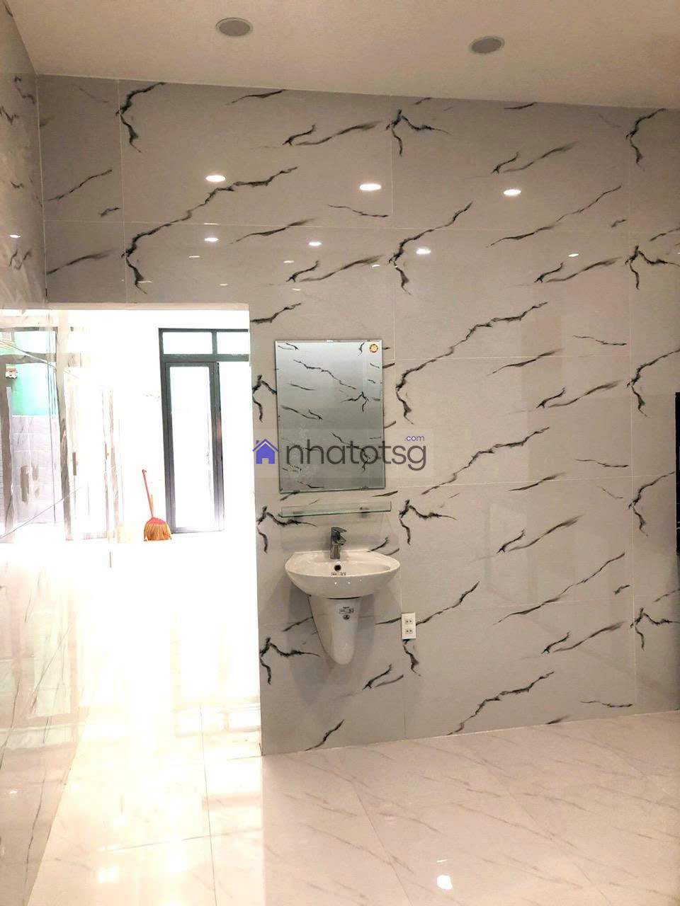 Bán Nhà Hẻm, Đường Số 4, Phường 11, Quận Gò Vấp