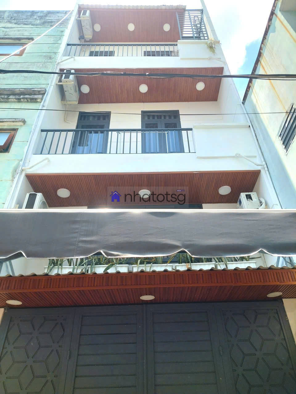 HXH PHAN VĂN TRỊ ĐỐI DIỆN CITYLAND, NHÀ MỚI HOÀN CÔNG ĐẦY ĐỦ.