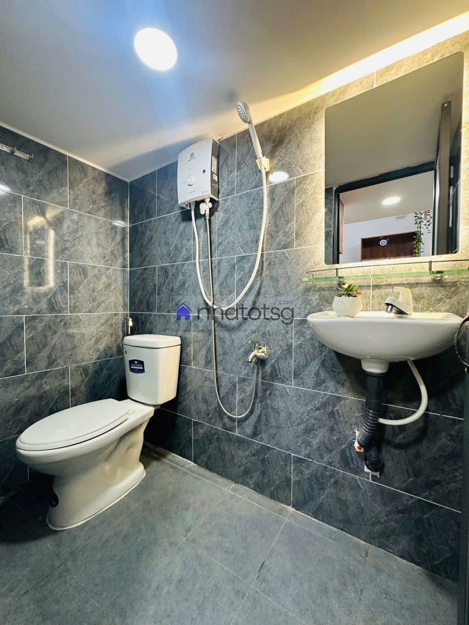 CHDV Lê Văn Thọ 3 lầu 17 phòng full nội thất cao cấp trung tâm Gò Vấp