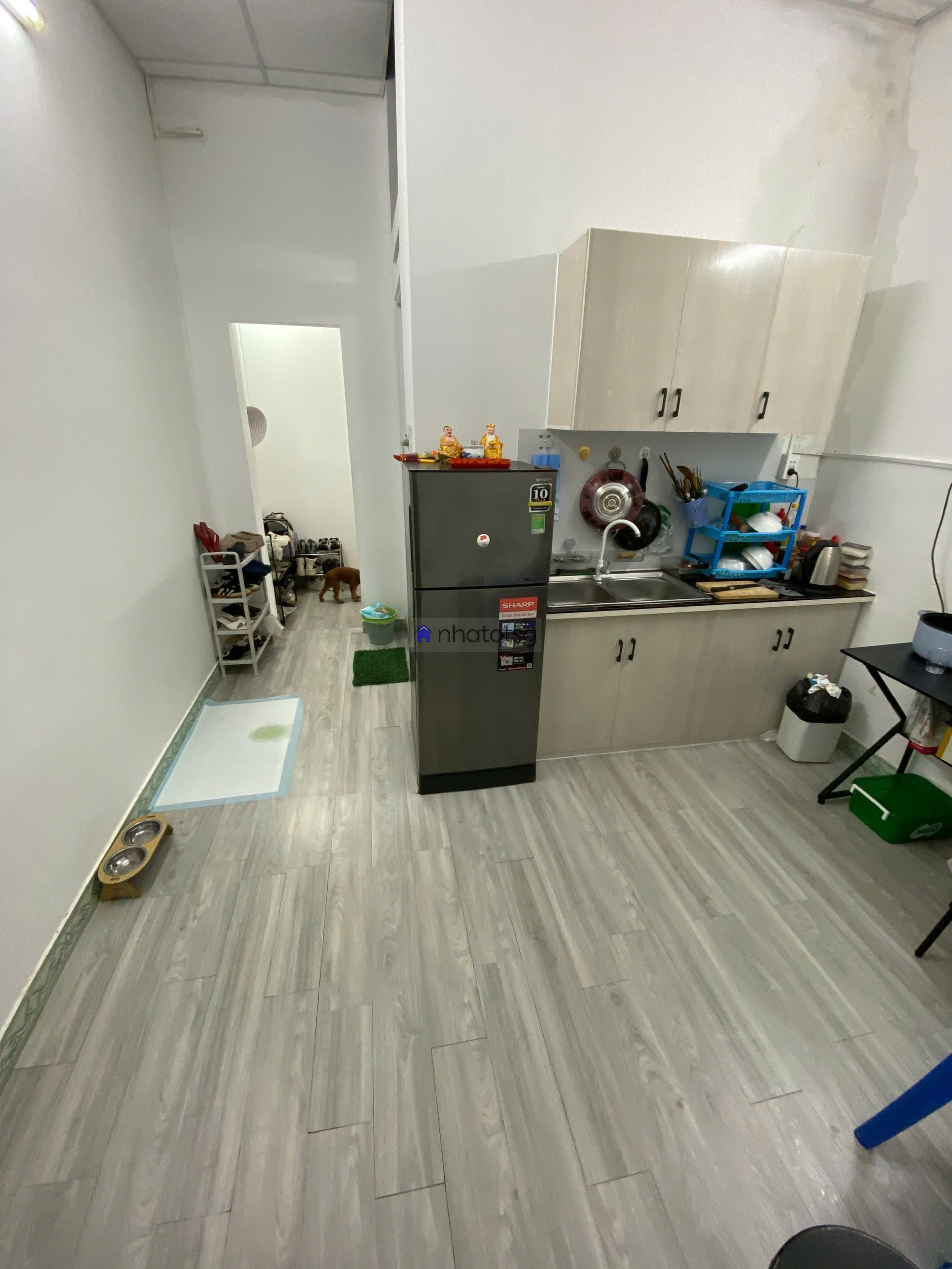 Hẻm xe tải, Nguyễn Oanh. Đang cho thuê 12triệu.