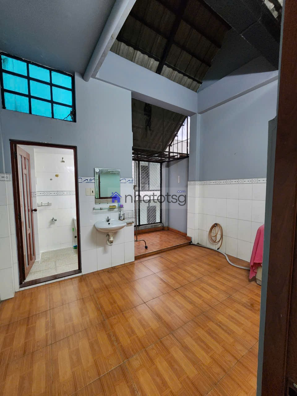 HẺM Ô TÔ 1 TRỤC. LÊ ĐỨC THỌ. Khu dân cư an ninh, yên tĩnh, hàng xóm văn minh.