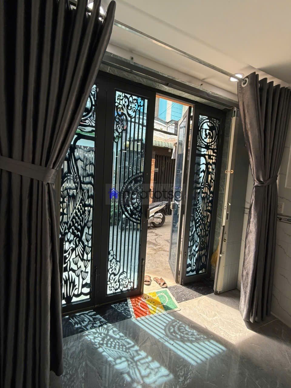 Khu Vip P10 Gò Vấp. Xe hơi tới cửa, thông tứ phía.