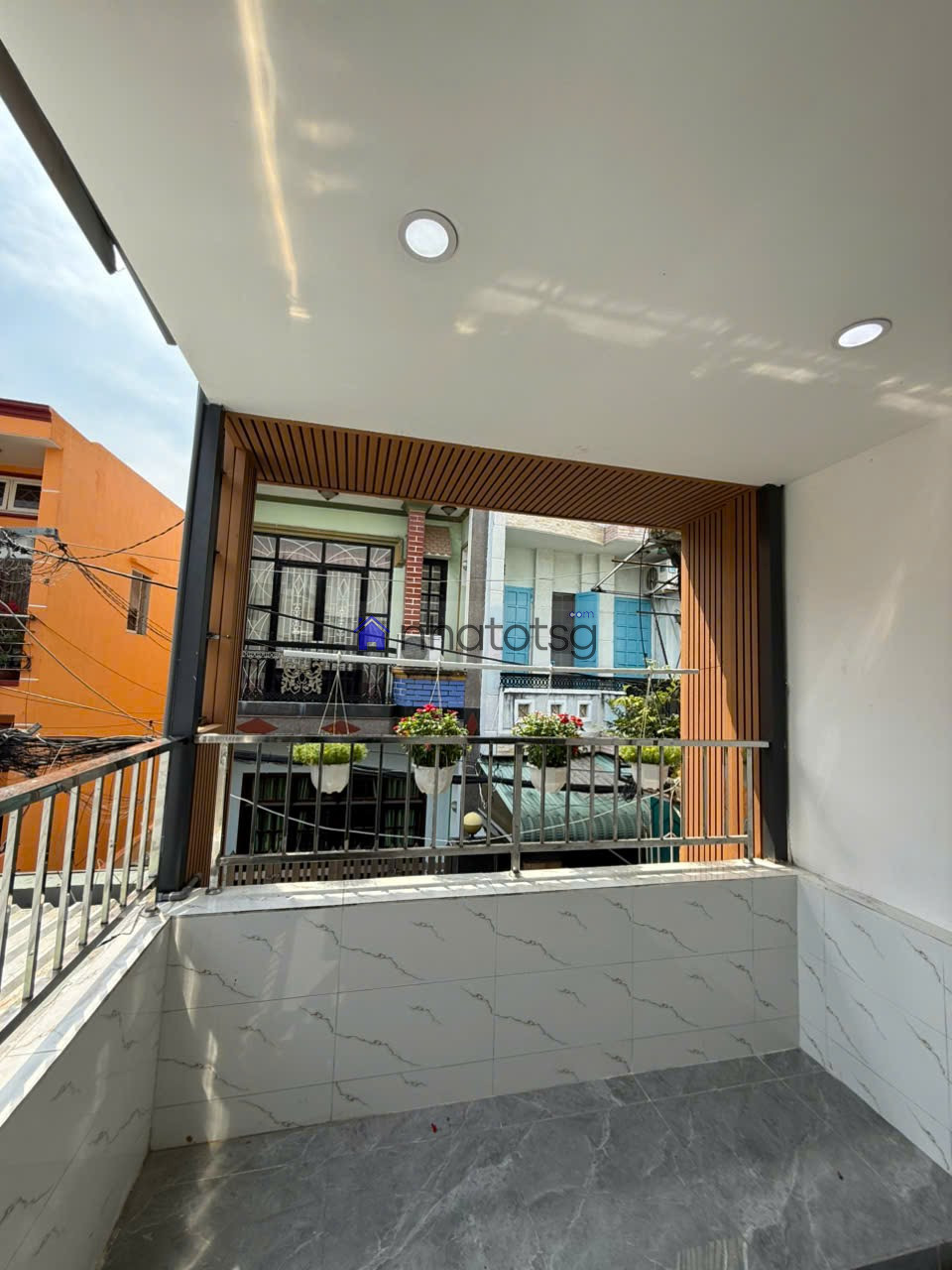 Khu Vip P10 Gò Vấp. Xe hơi tới cửa, thông tứ phía.