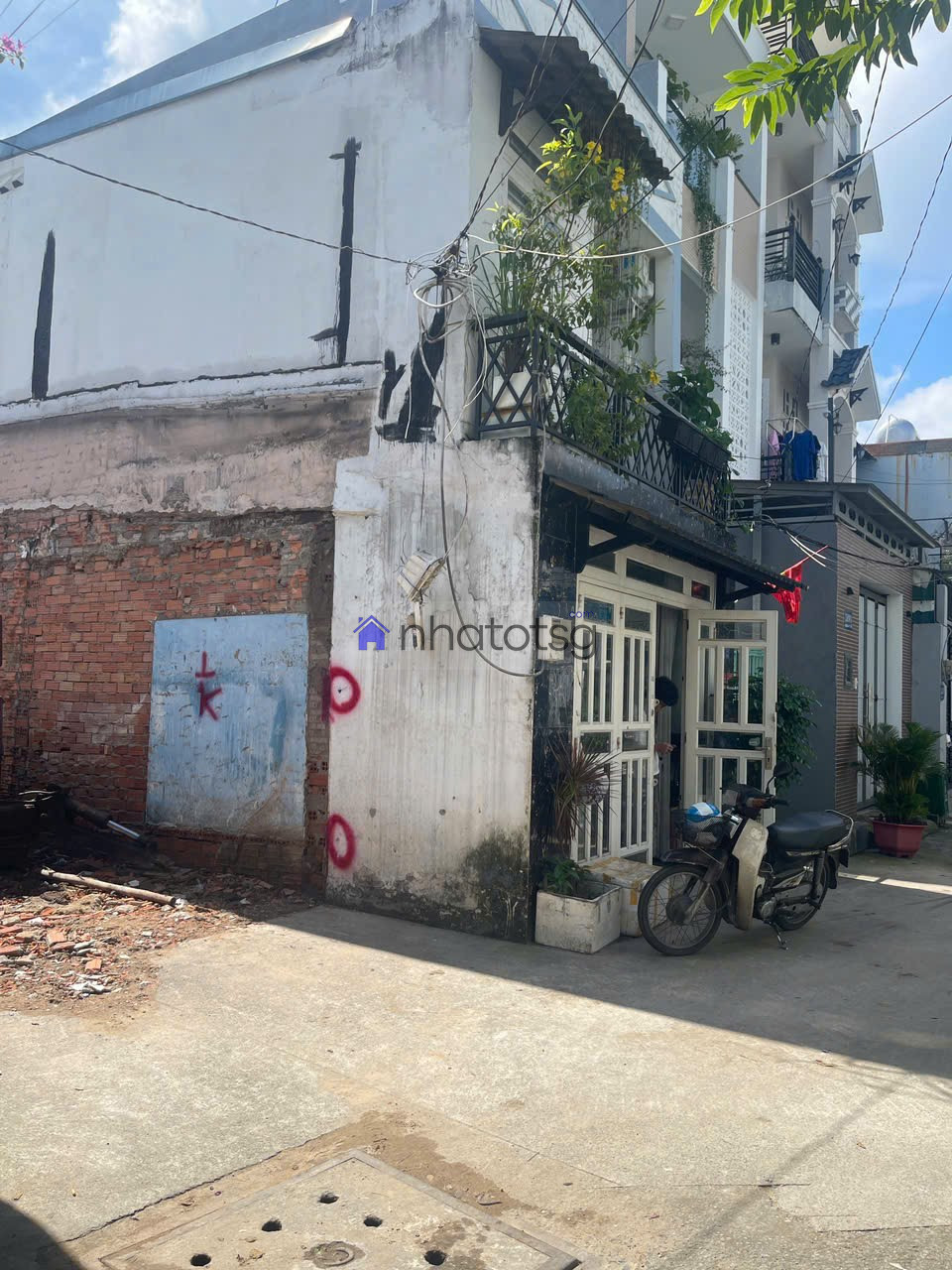 Hẻm 5m, Quang Trung. Vị trí đẹp, hẻm sạch. Dân trí .