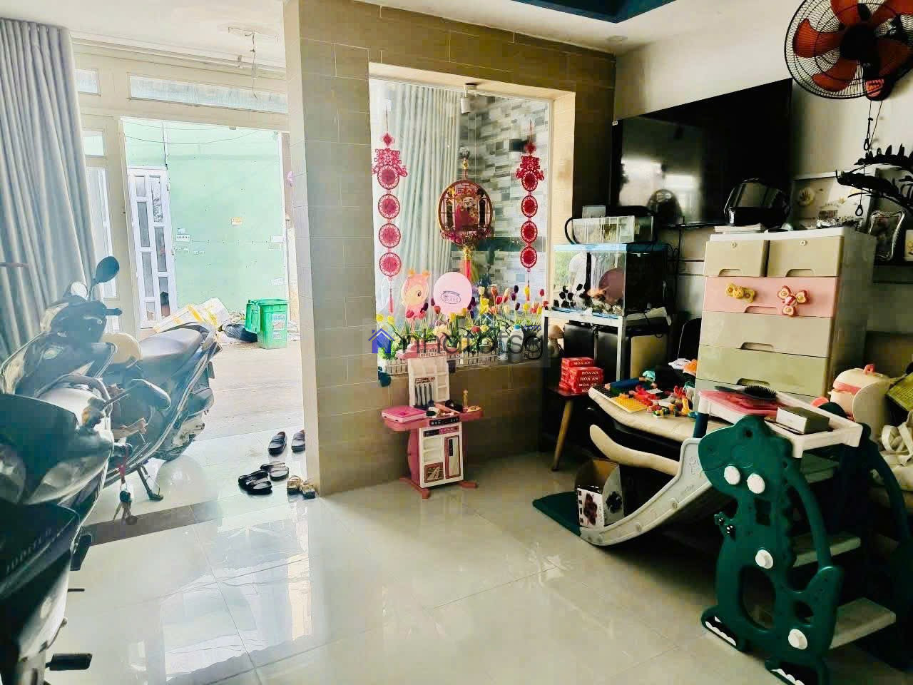 Hẻm 5m, Quang Trung. Vị trí đẹp, hẻm sạch. Dân trí .