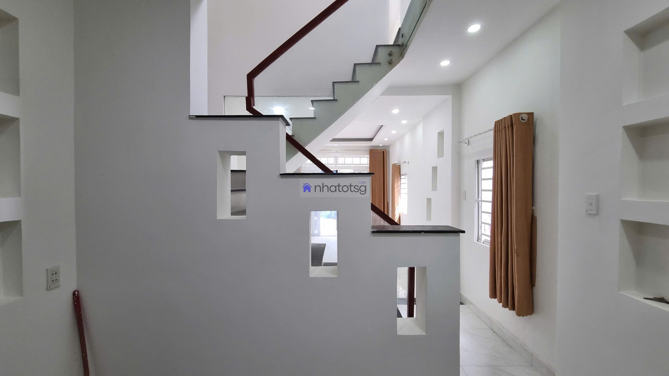 Hẻm xe hơi Quang Trung. Khu dân trí cao, an ninh.