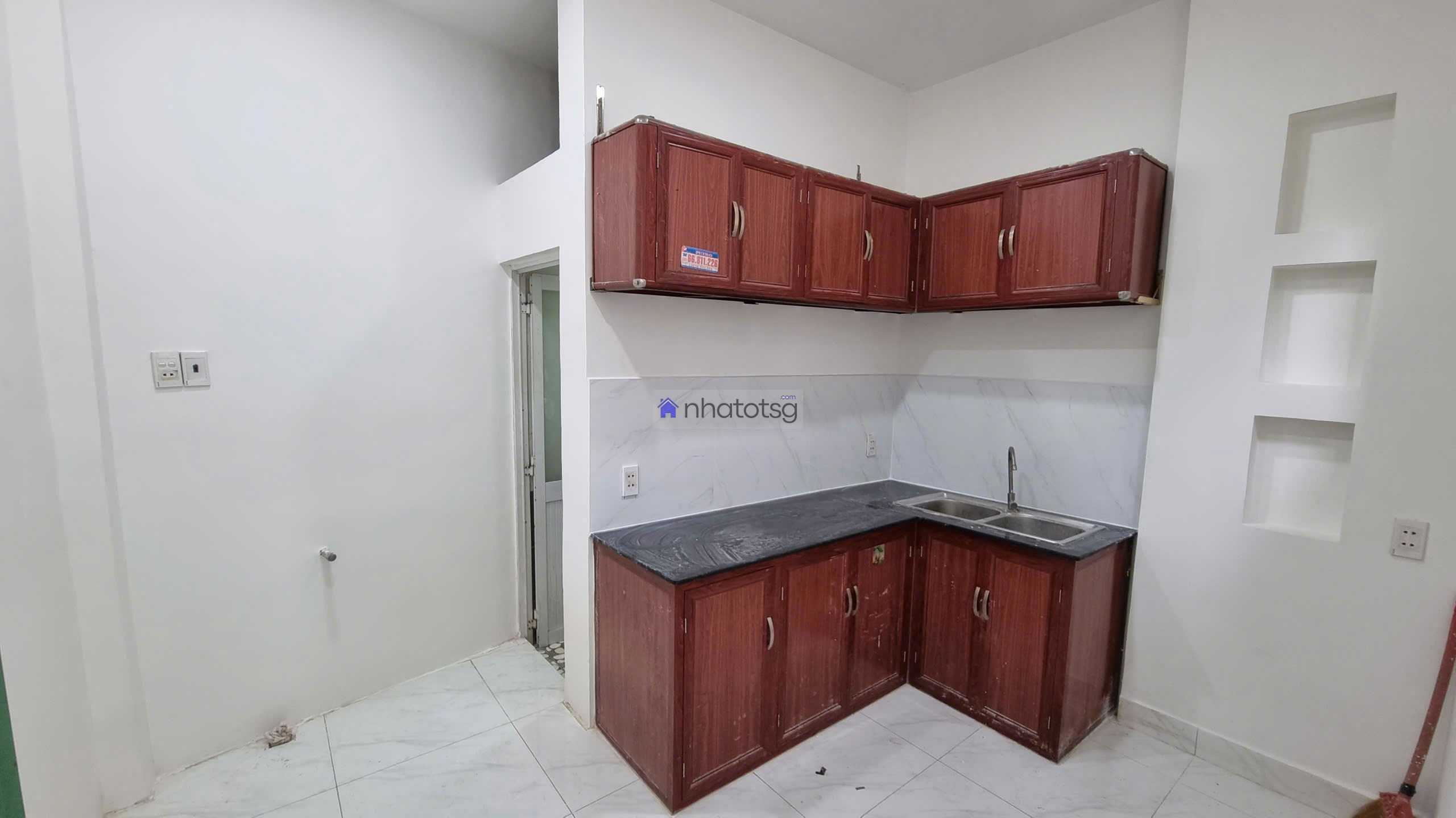 Hẻm xe hơi Quang Trung. Khu dân trí cao, an ninh.