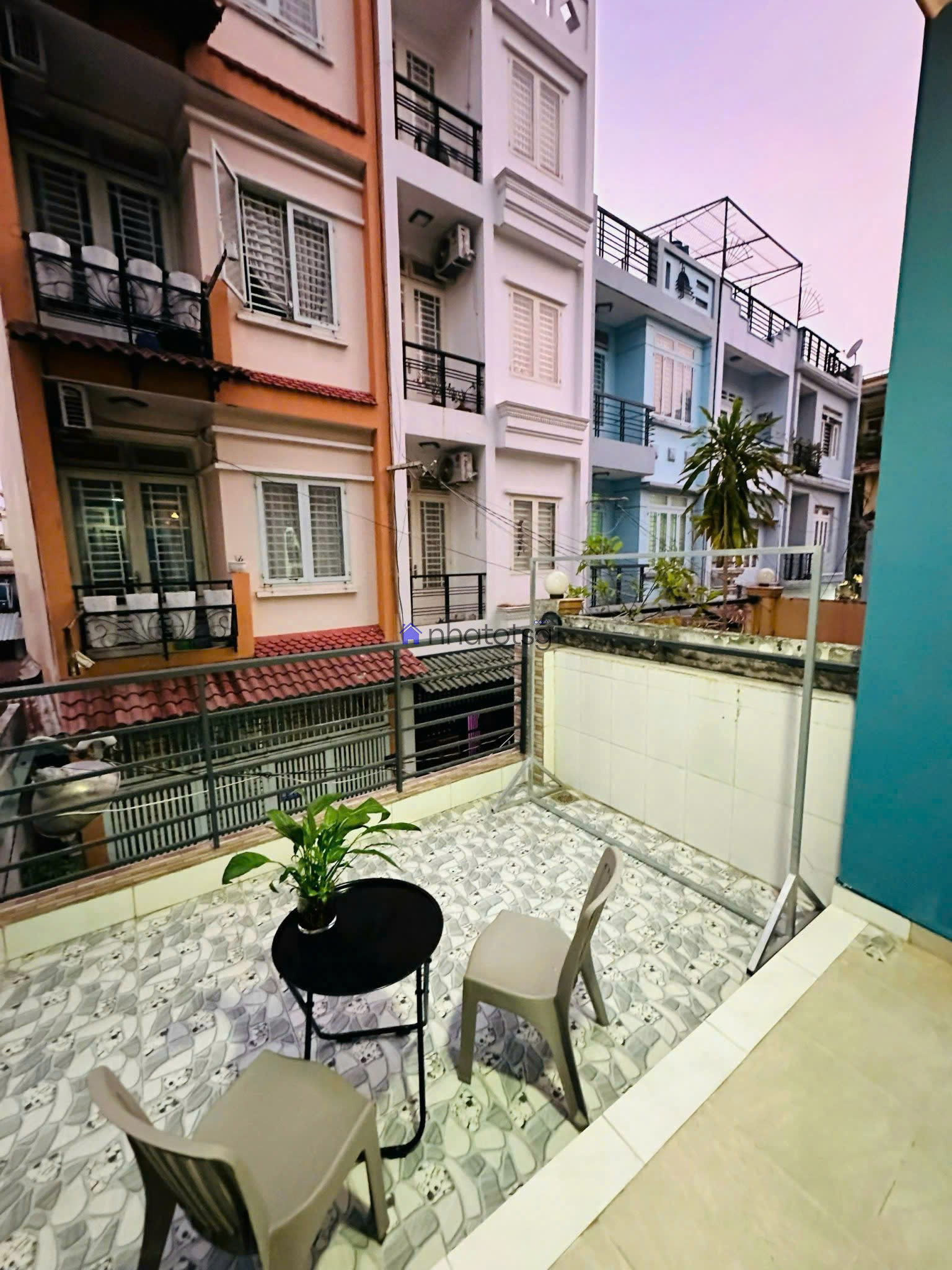 HXH Dương Quảng Hàm, Gần Trường Đại Học Văn Lang, an ninh, dân cư tri thức.