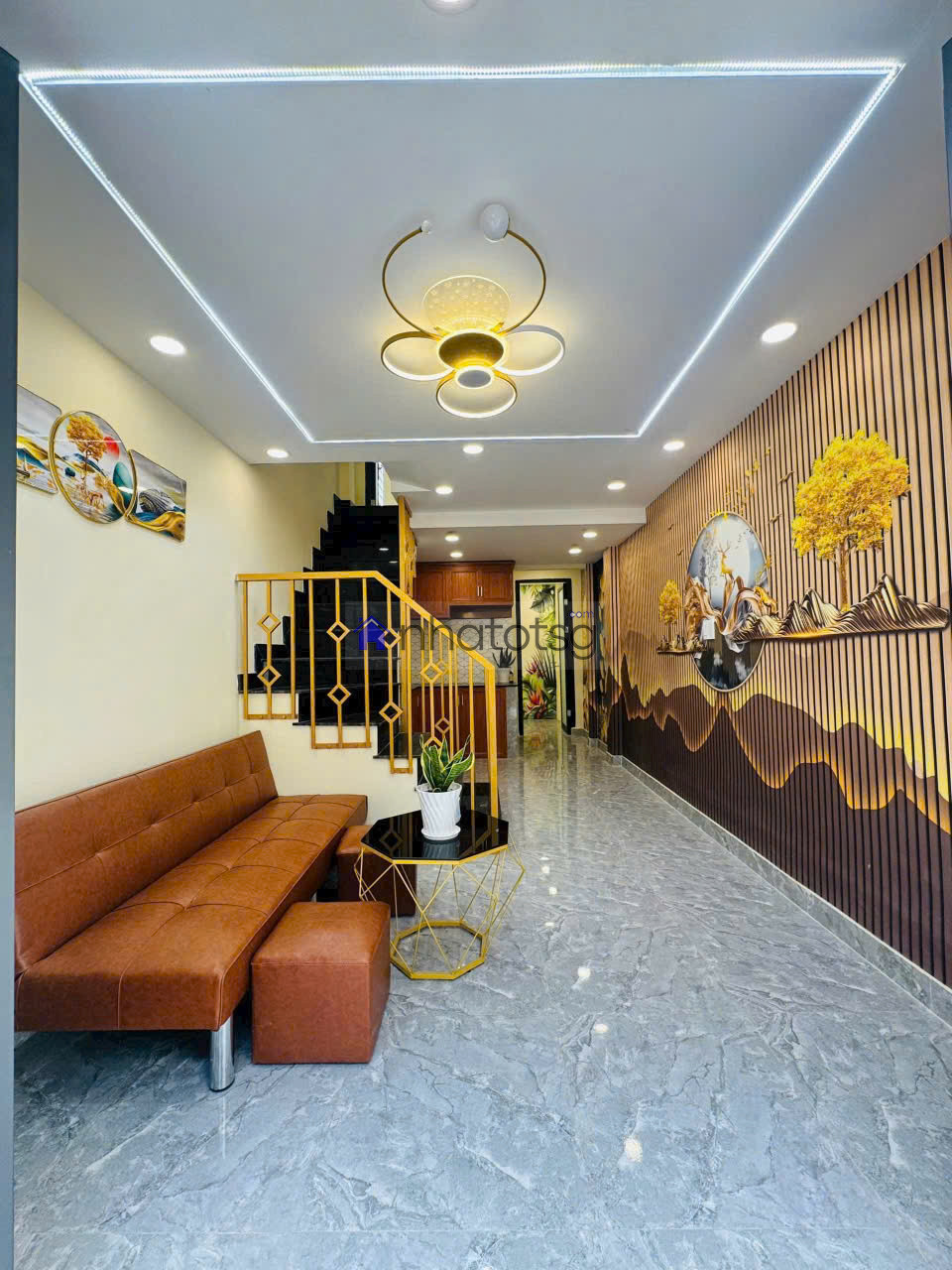 HXH Đường số 9, gần Nhà Văn Hóa Thiếu Nhi.