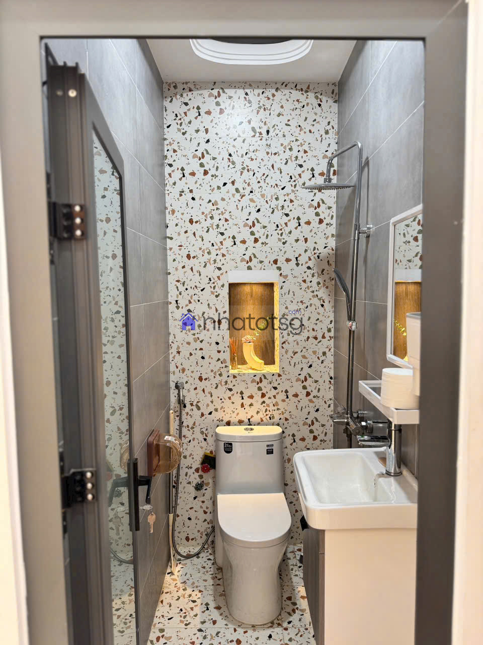 Nhà đẹp Phạm Văn Chiêu. Ngay CC Dream Home.