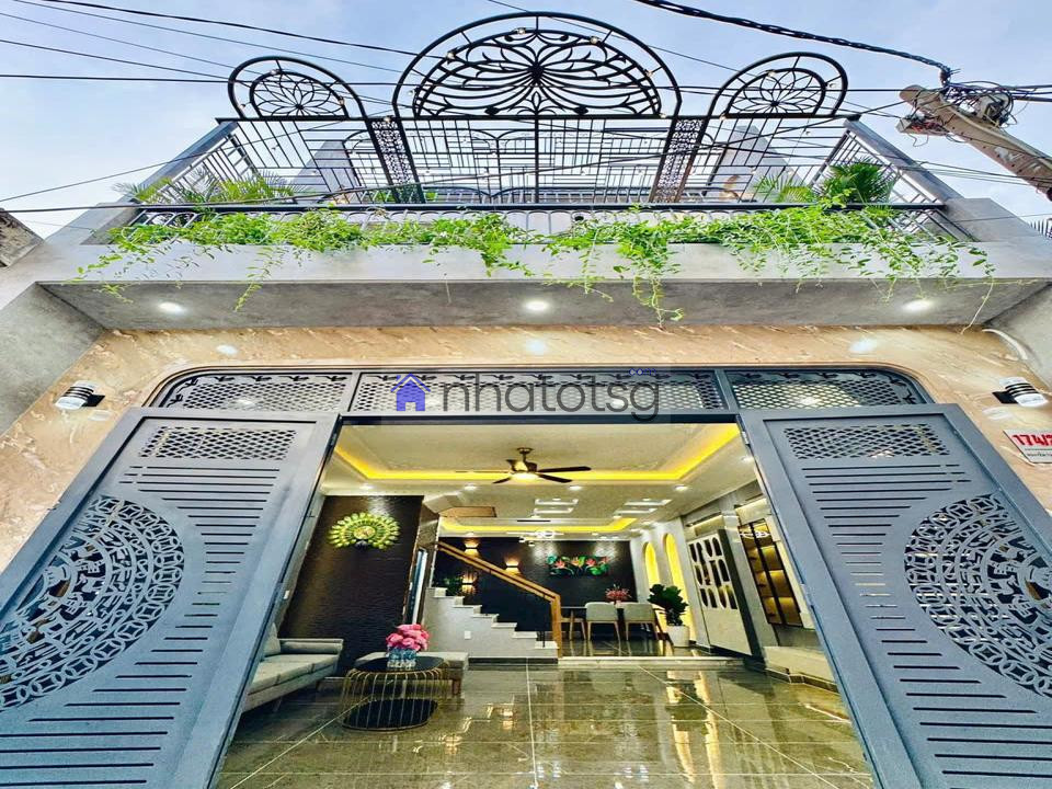 Kèo thơm. Nhà xây mới - full nội thất - chợ Tân Sơn, Nguyễn Tư Giản. 