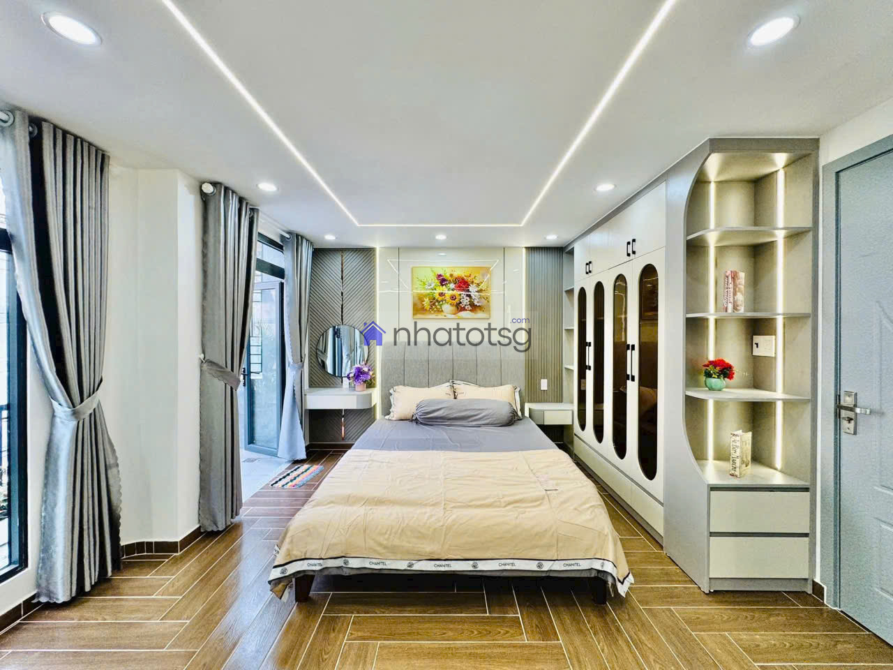 Kèo thơm. Nhà xây mới - full nội thất - chợ Tân Sơn, Nguyễn Tư Giản. 