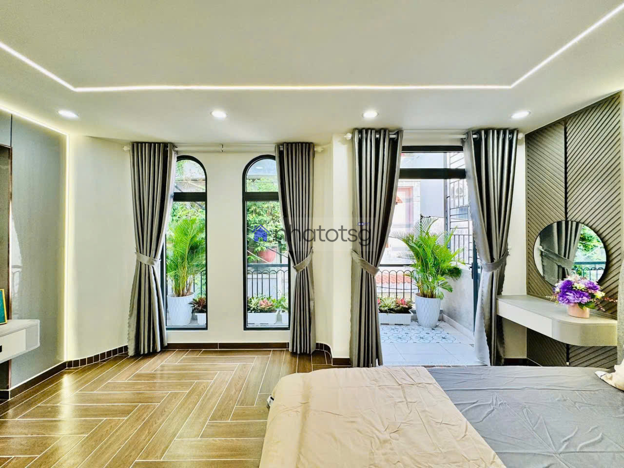 Kèo thơm. Nhà xây mới - full nội thất - chợ Tân Sơn, Nguyễn Tư Giản. 