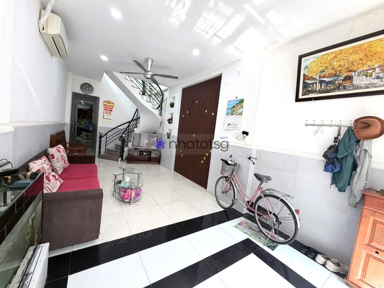 Hẻm an ninh Đỗ Hành, Trung Mỹ Tây, dân trí cao.