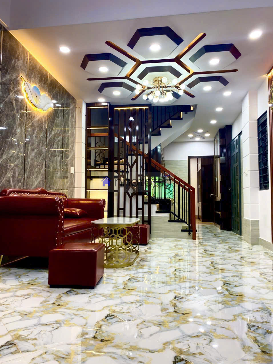 GÓC 2 MẶT TIỀN, HẺM XE TẢI đường số 10.