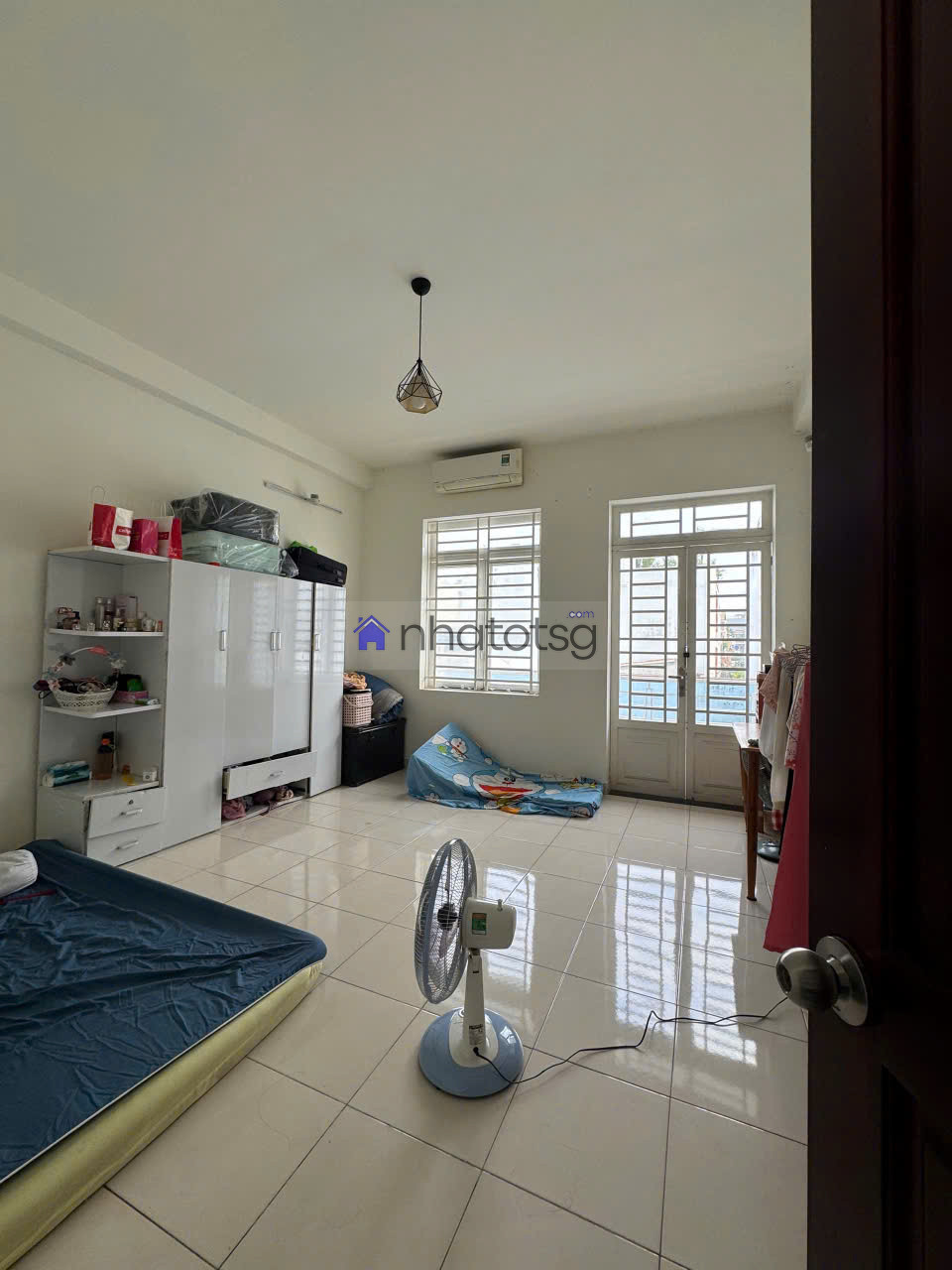 SIÊU PHẨM TRƯỜNG CHINH, BÀU CÁT NHÀ 3 LẦU. CHO THUÊ 18 TRIỆU/THÁNG.