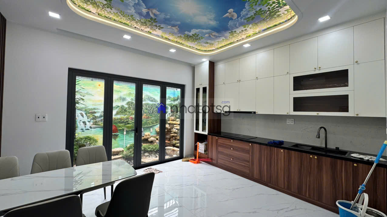 NHÀ ĐẸP XÂY MỚI KHU ĐỒNG BỘ TẠI BÀ ĐIỂM HÓC MÔN.