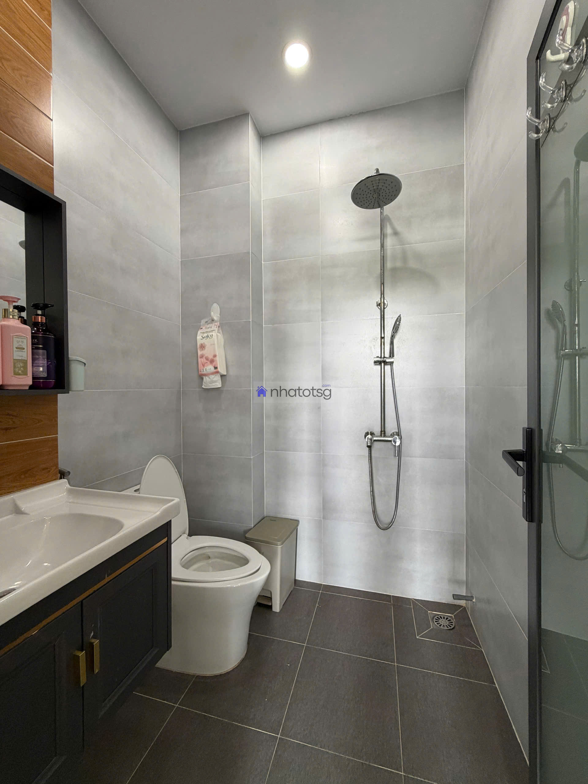 SIÊU PHẨM XE HƠI NGỦ TRONG NHÀ . CÓ THANG MÁY. Đường Số 59