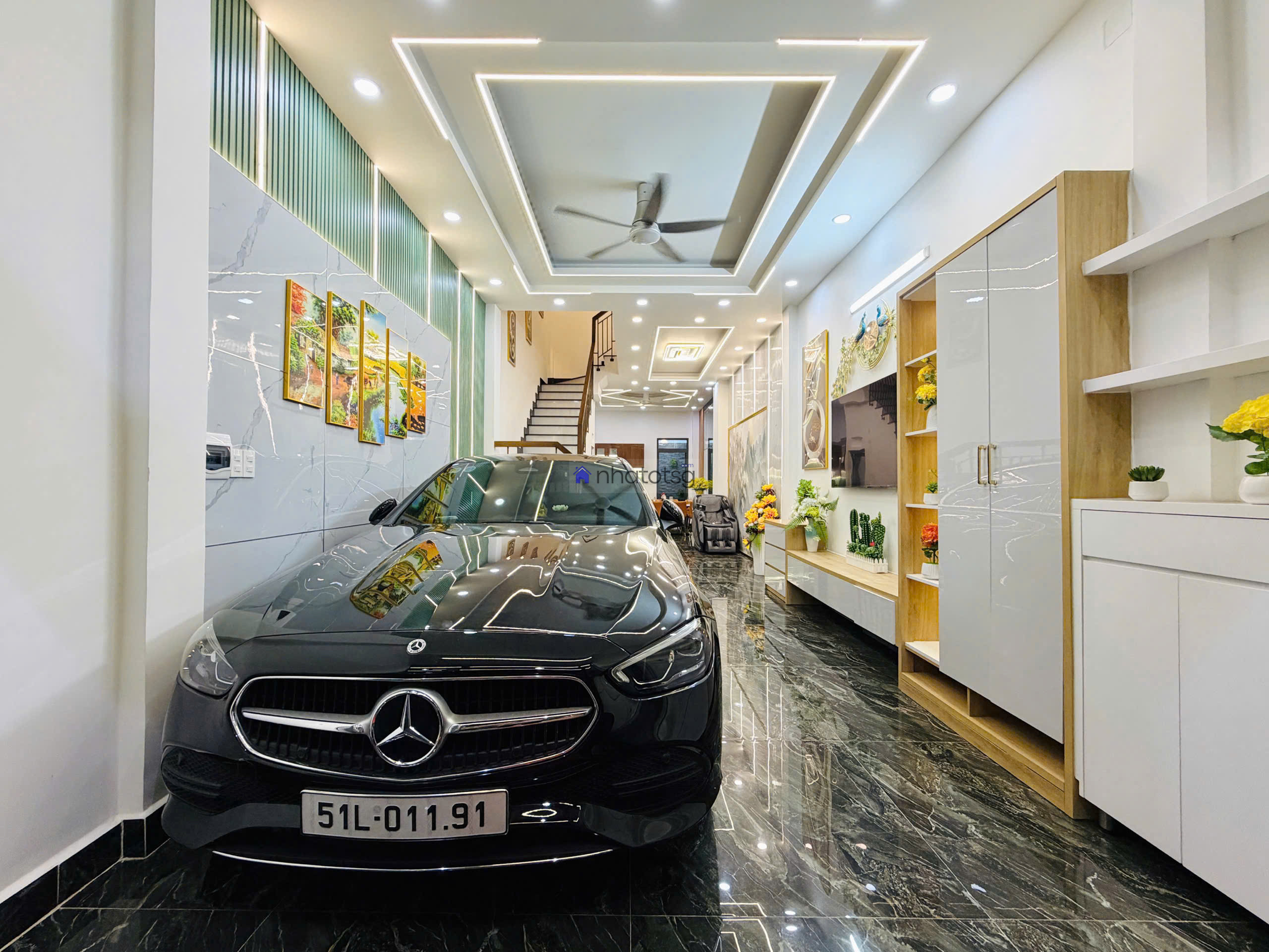 SIÊU PHẨM NHÀ 4 Tầng XE HƠI NGỦ TRONG NHÀ. Quang Trung -P.Thông Tây Hội.