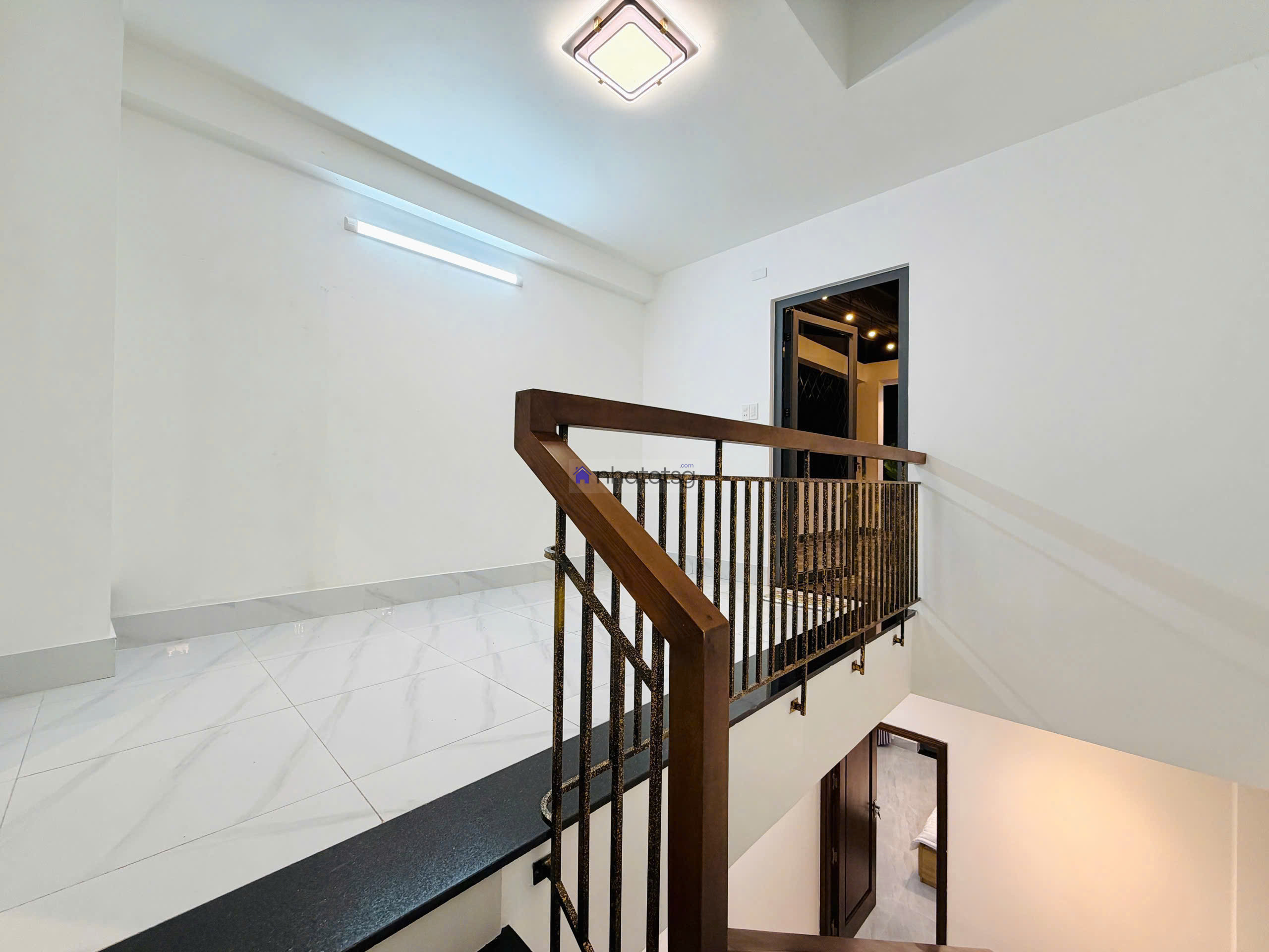 SIÊU PHẨM NHÀ 4 Tầng XE HƠI NGỦ TRONG NHÀ. Quang Trung -P.Thông Tây Hội.