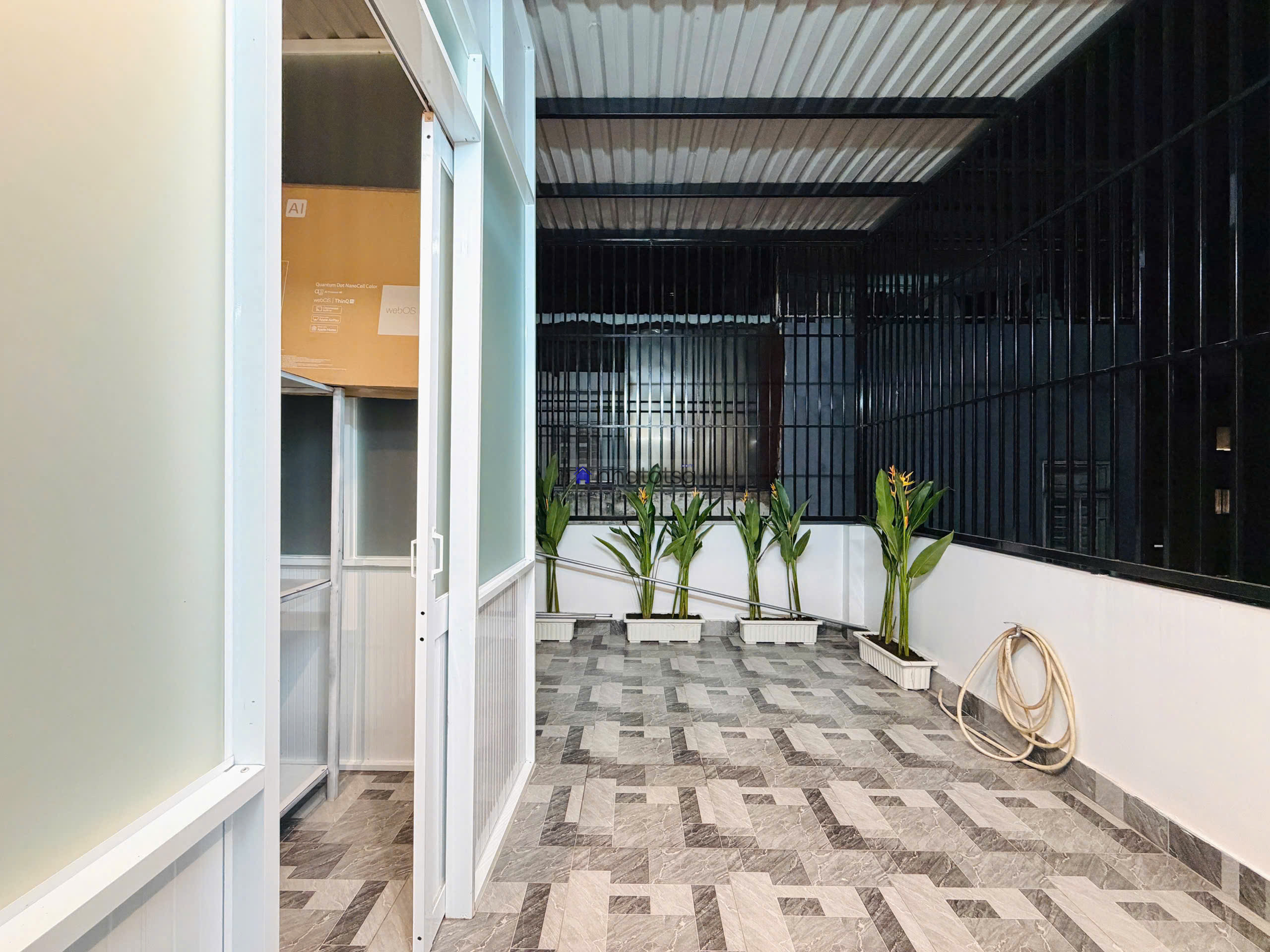 SIÊU PHẨM NHÀ 4 Tầng XE HƠI NGỦ TRONG NHÀ. Quang Trung -P.Thông Tây Hội.