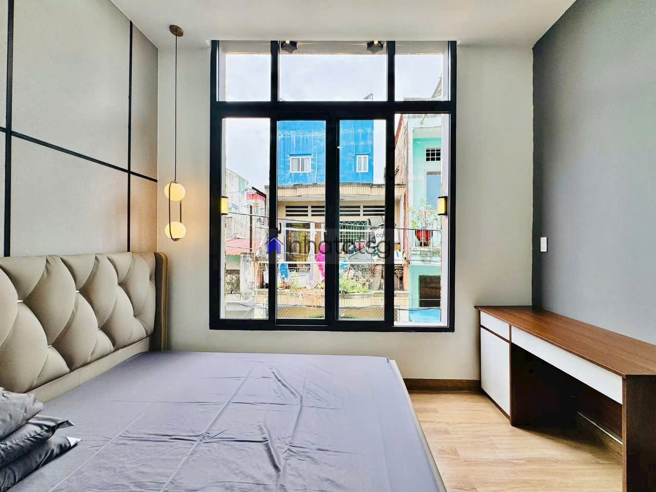 Vị trí trung tâm TPHCM cạnh sân bay Tân Sơn Nhất, gần công viên Gia Định, tiện ích không thiếu gì.