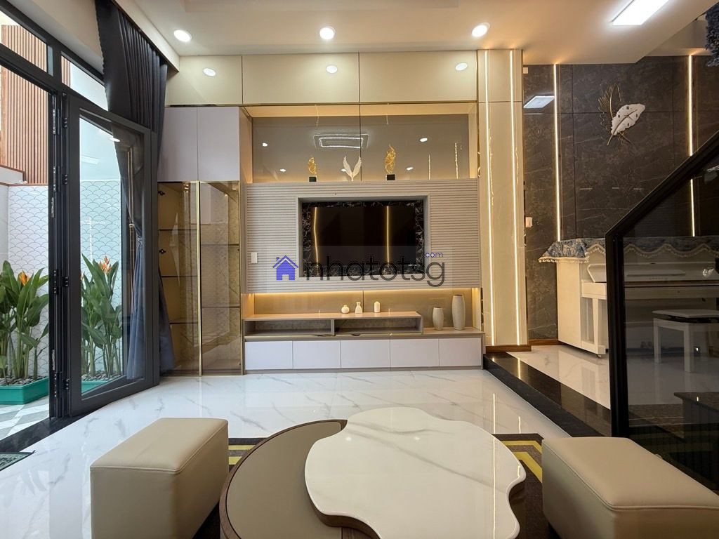 Nhà siêu đẹp, hẻm an ninh, yên tĩnh. Hàng xóm dân trí.