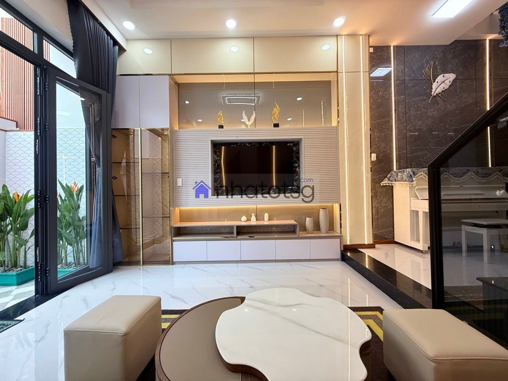 Nhà siêu đẹp, hẻm an ninh, yên tĩnh. Hàng xóm dân trí.