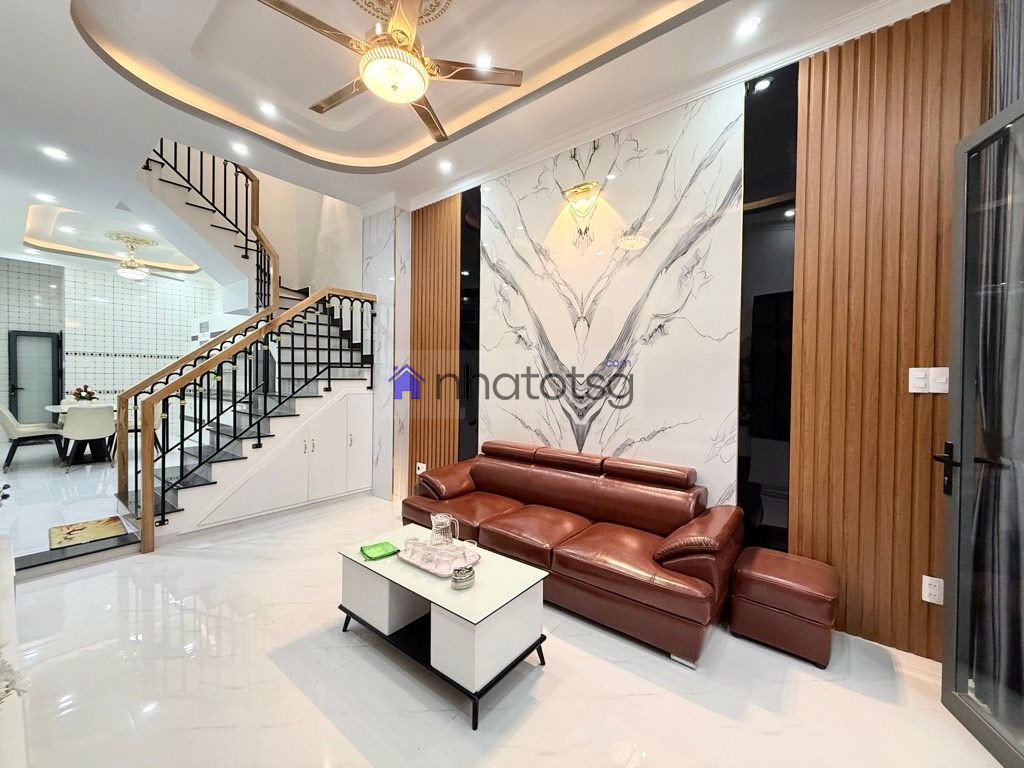 FULL NỘI THẤT. KHÔNG LỘ GIỚI, HOÀN CÔNG ĐỦ. NHÀ XÂY MỚI - CẠNH PHÚ NHUẬN.