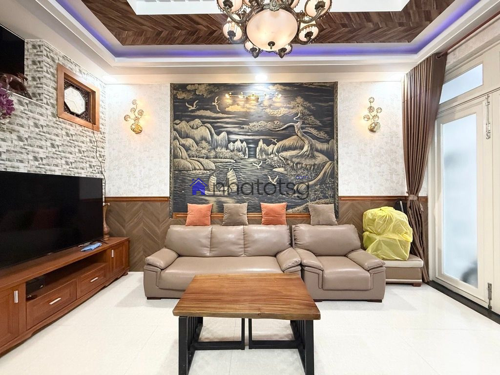 GẦN MẶT TIỀN QUANG TRUNG - 5 TẦNG - FULL NỘI THẤT.