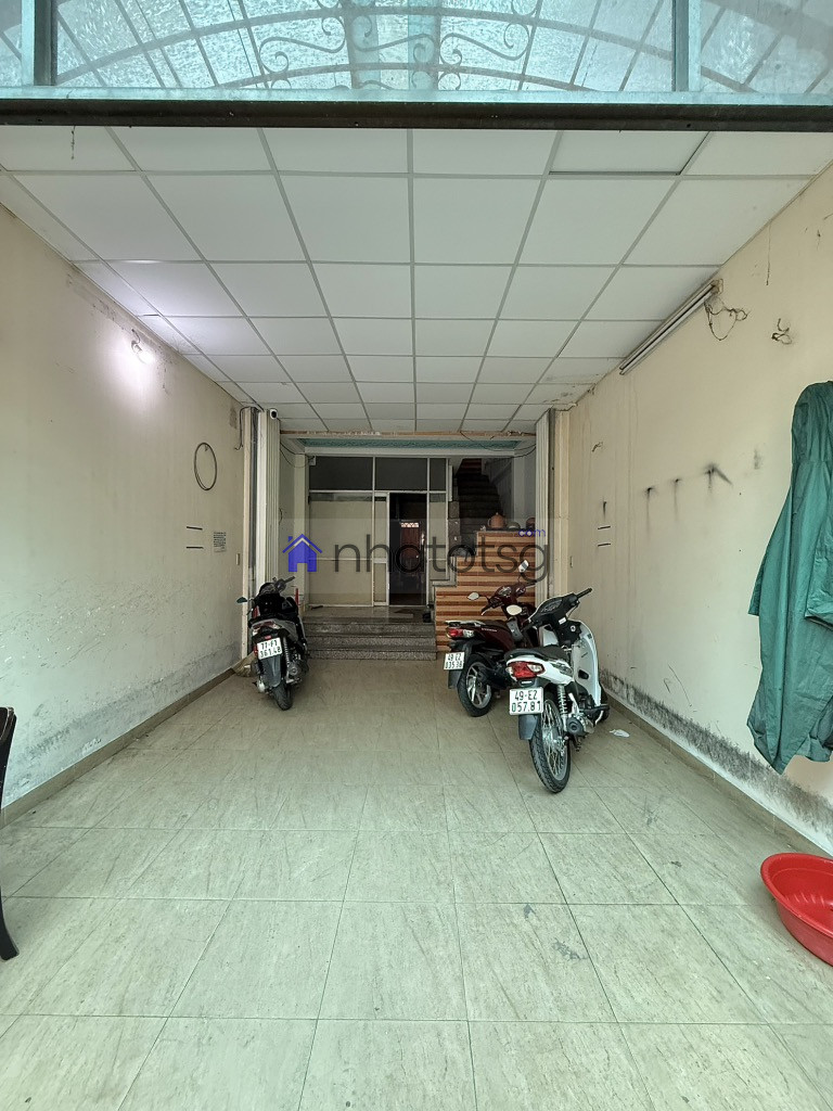 CĂN HỘ CHDV – HẺM XE TẢI – ĐỐI DIỆN BV 175.