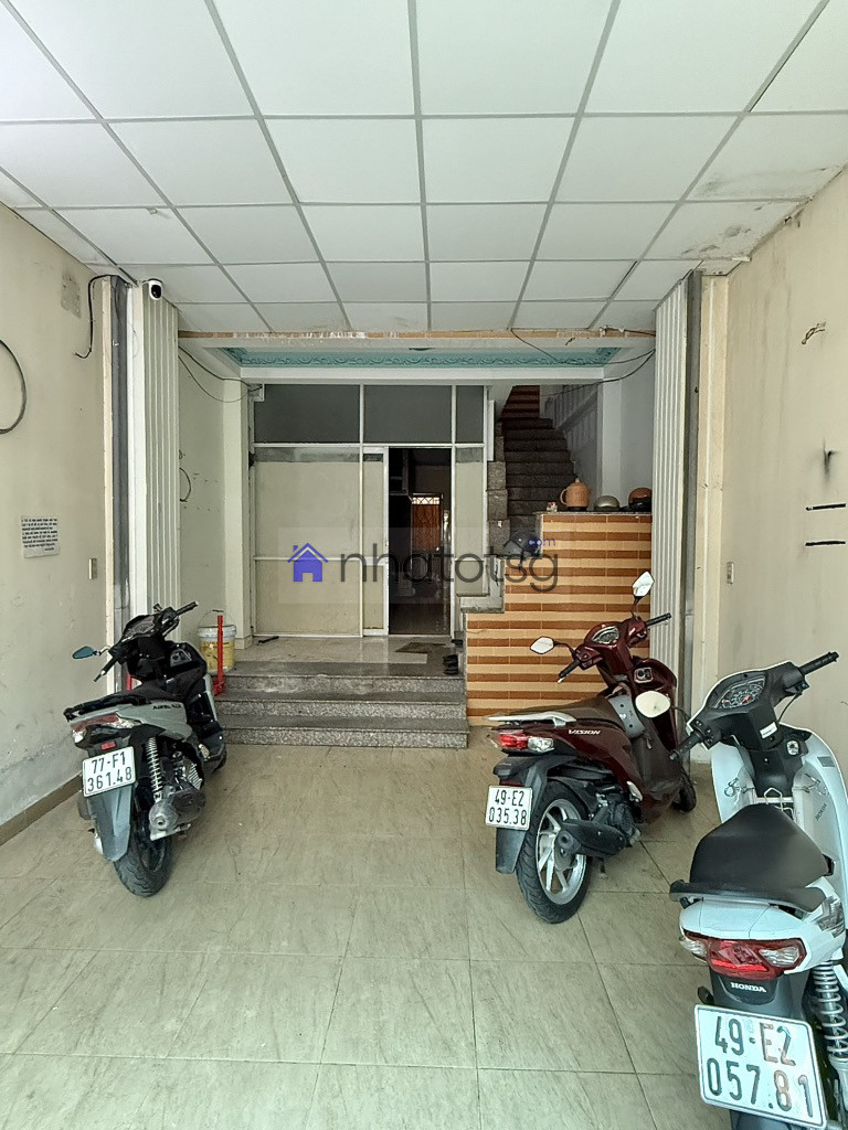 CĂN HỘ CHDV – HẺM XE TẢI – ĐỐI DIỆN BV 175.