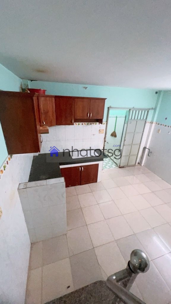 SIÊU RẺ  - NHÀ 2 TẦNG. (4 X 19M) - HXH THÔNG - GPXD 6 LẦU. 