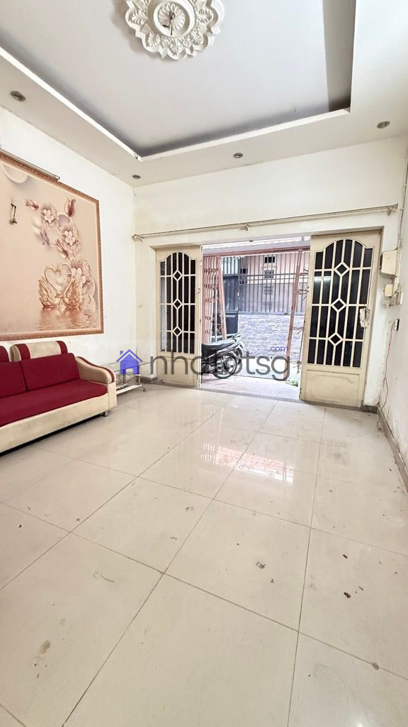 NHÀ 2 TẦNG BTCT -  NỞ HẬU THOÁNG MÁT - HẺM 3M CÁCH 1 CĂN RA HẺM XE TẢI.