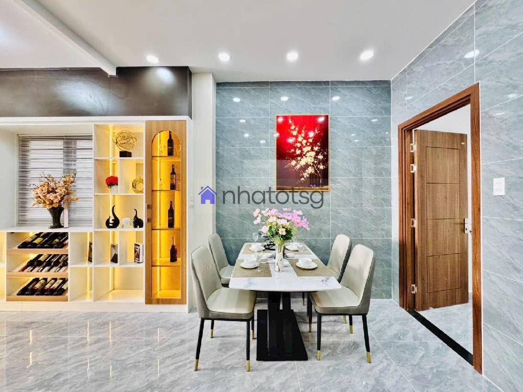 NHÀ MỚI, ĐÚC TRỆT 2 LẦU, GẦN SÁT BÊN TRƯỜNG PHAN CHU TRINH (ĐÃ BÁN)