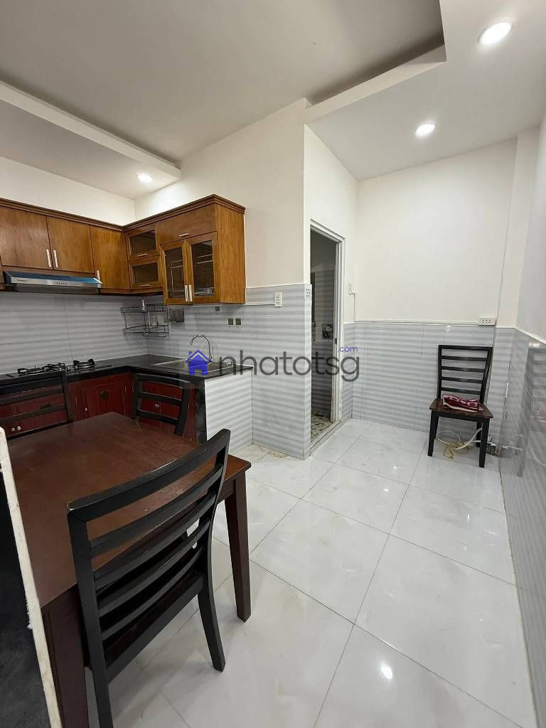 🍀 CHÀO BÁN CĂN NHÀ PHỐ NGAY CHỢ VÀ NHÀ THƠ THẠCH ĐÀ. ( ĐÃ BÁN)