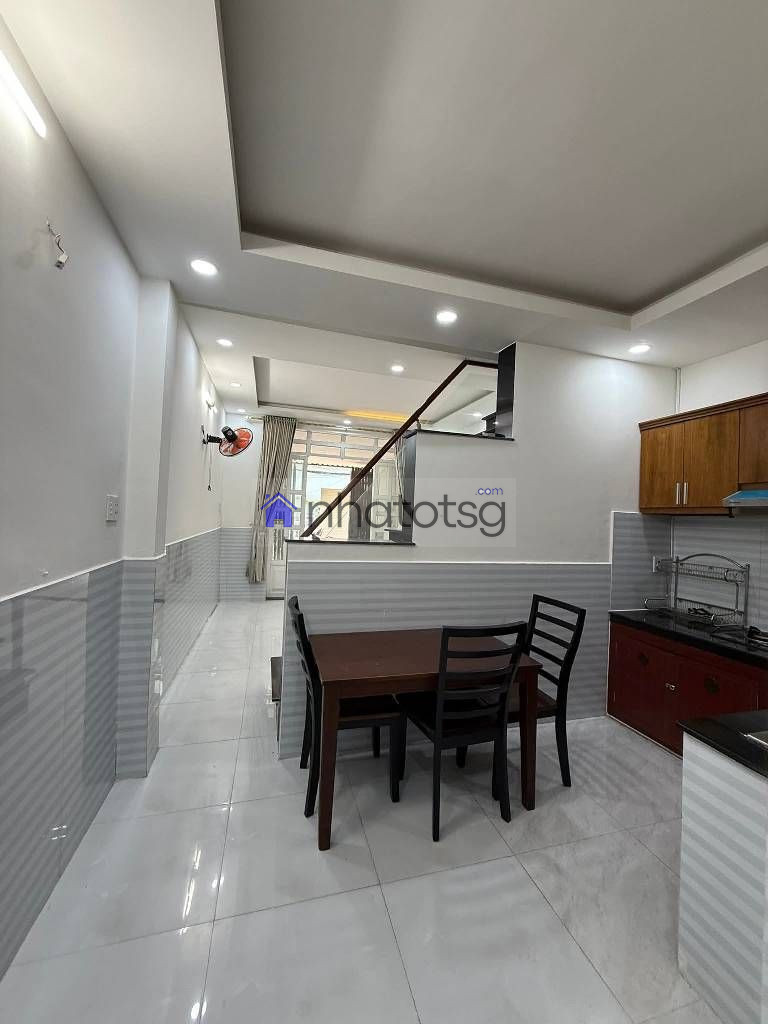 🍀 CHÀO BÁN CĂN NHÀ PHỐ NGAY CHỢ VÀ NHÀ THƠ THẠCH ĐÀ. ( ĐÃ BÁN)