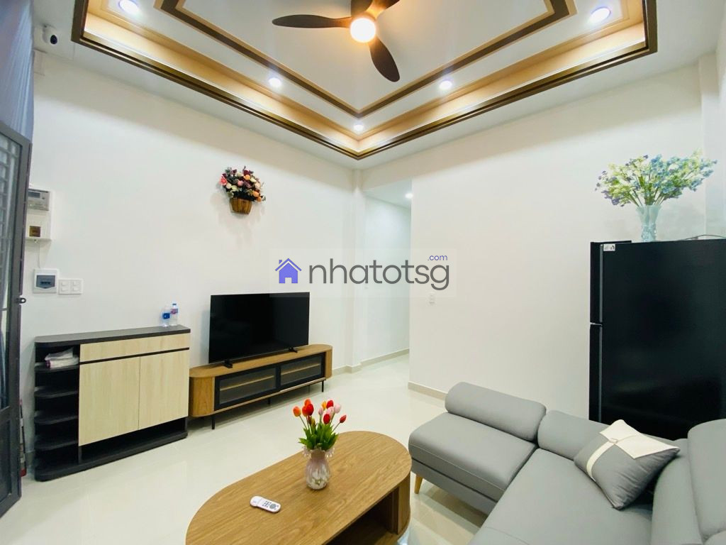 SIÊU PHẨM NHÀ MỚI ĐẸP FULL NỘI THẤT, SỔ VUÔNG A4, VỊ TRÍ VIP HIẾM NHÀ BÁN