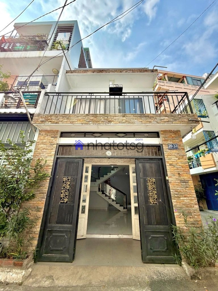 Căn góc hẻm xe hơi. Giáp Bình Thạnh & Phú Nhuận. Gần Sân Bay TSN, chợ Cây Quéo.