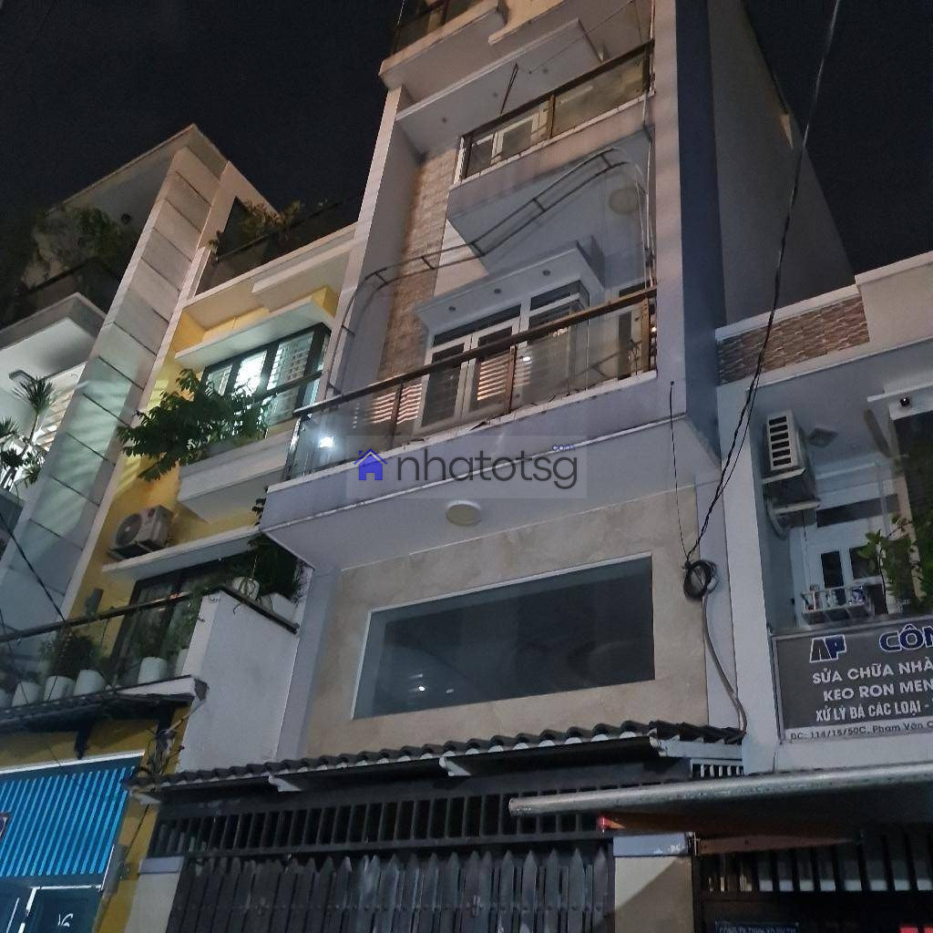 HẺM XE HƠI THÔNG, KHU PHÂN LÔ. 4 TẦNG, KHU AN NINH. DÂN TRÍ.