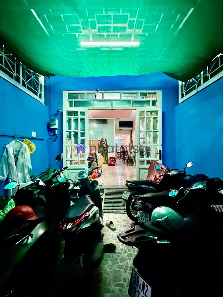 TRUNG TÂM GÒ VẤP - HẺM XE TẢI THÔNG KÊNH THAM LƯƠNG