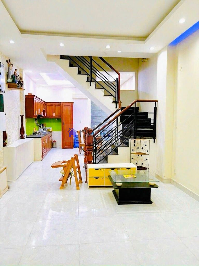 GẦN MẶT TIỀN. HẺM XE HƠI. NGANG 4M VUÔNG CỰC ĐẸP - KHU CAO TẦNG.