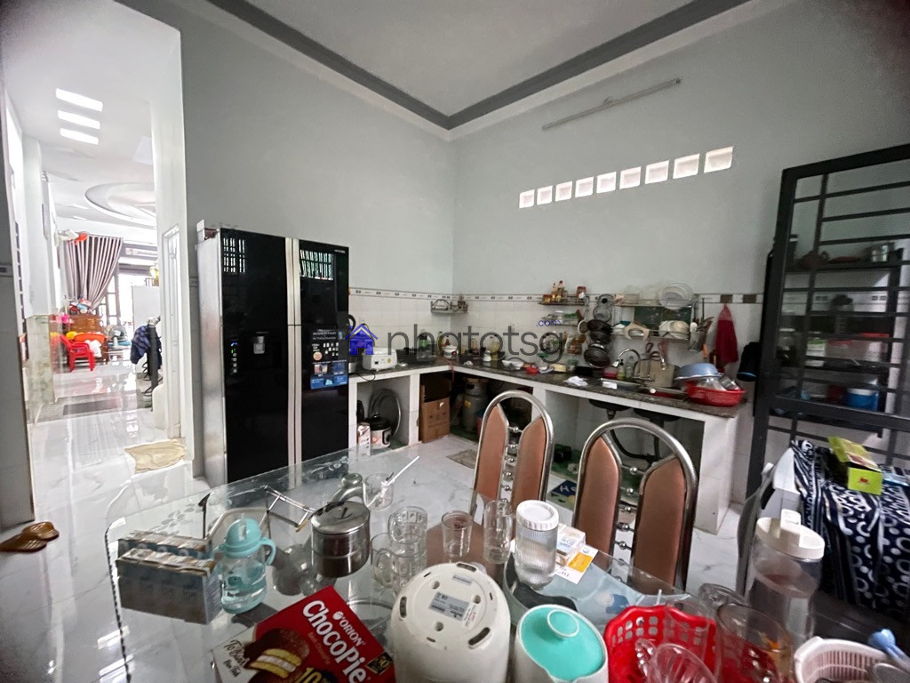 HẺM XE HƠI - 5P QUA SIÊU THỊ EMART NHỘN NHỊP - NỞ HẬU TÀI LỘC