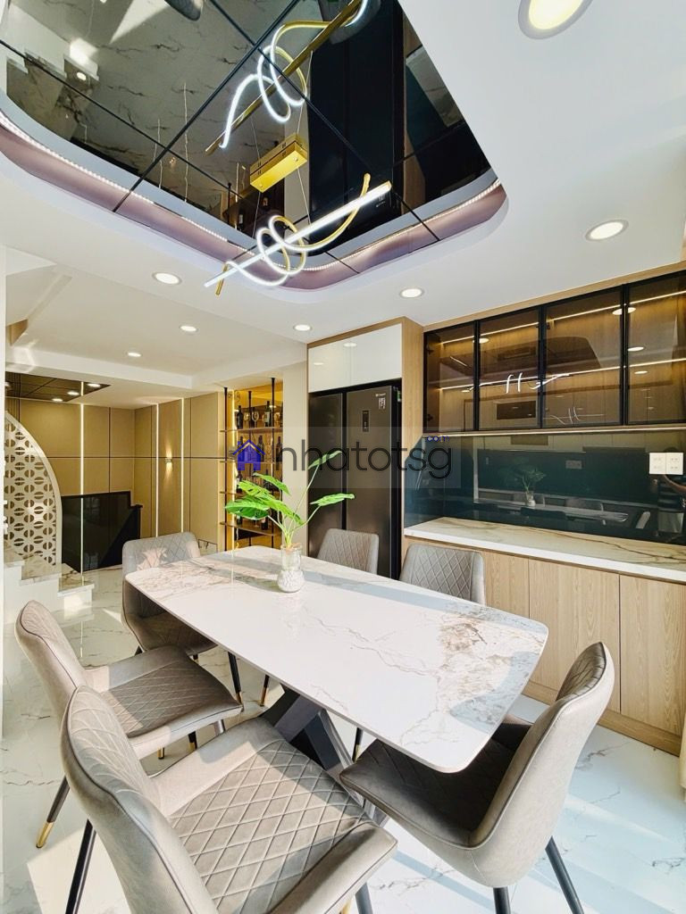 HẺM XE HƠI THÔNG - 1 CĂN RA MẶT TIỀN NGUYỄN VĂN KHỐI - 4 TẦNG SÂN THƯỢNG - FULL NỘI THẤT.