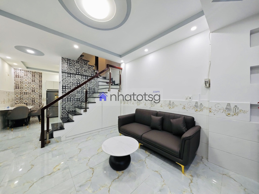 HẺM XE HƠI - GẦN KHU CITYLAND SẦM UẤT - KHU DÂN TRÍ.