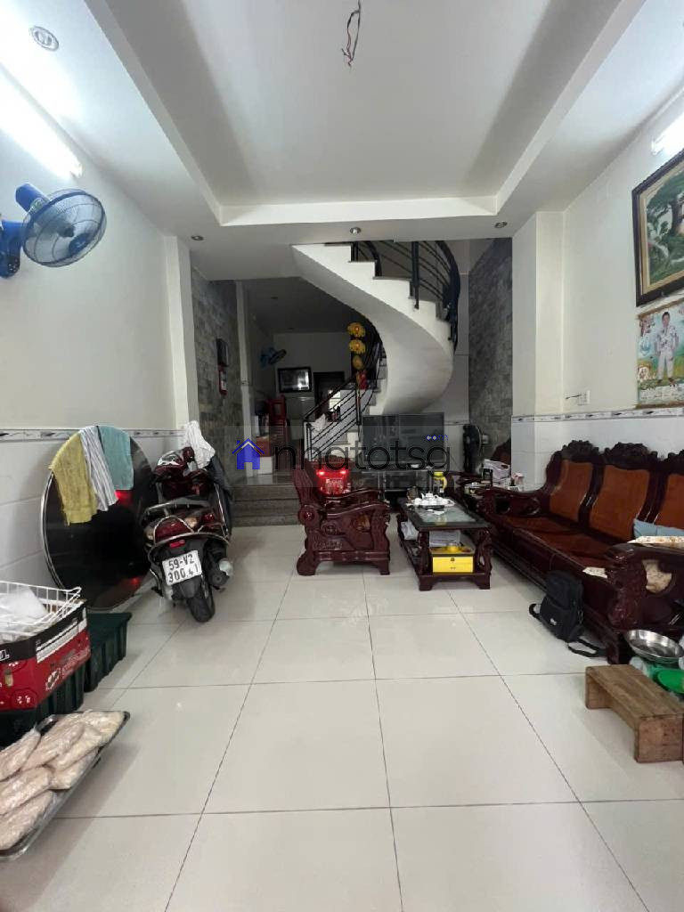 GẦN MẶT TIỀN HXH THÔNG. PHƯỜNG AN NHƠN