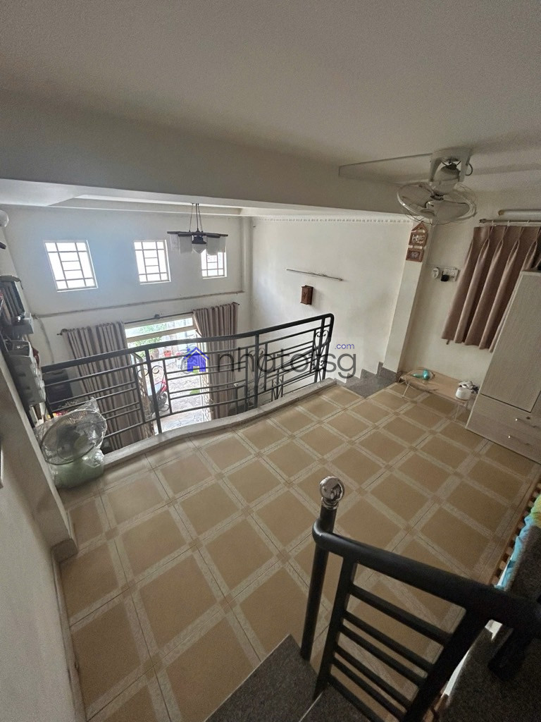 NGAY CITYLAND - GẦN HẺM XE HƠI - 3 TẦNG.